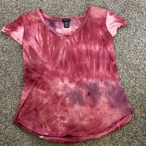 RUE 21 PINK V-NECK SHIRT